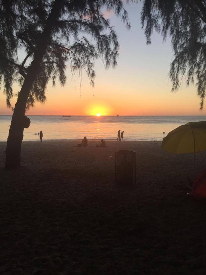 Appartement neuf à 5 min de la plage Mont-Choisy Extérieur photo